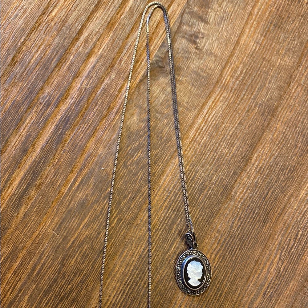 Vtg Mother-of-Pearl Cameo Marcasite Sterling Box Chain Necklace
